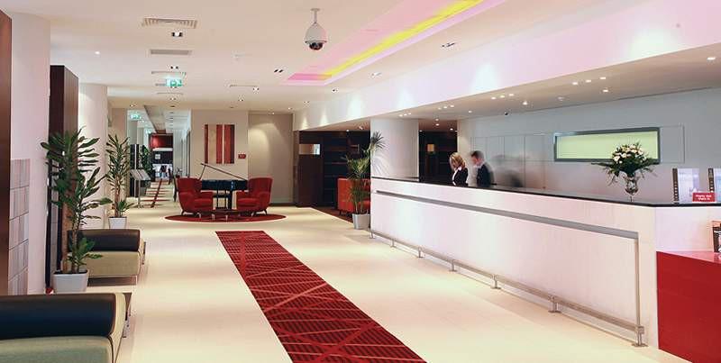 Hotel Crowne Plaza Sofia By Ihg Exterior foto