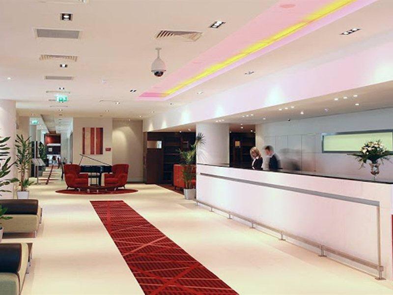 Hotel Crowne Plaza Sofia By Ihg Exterior foto