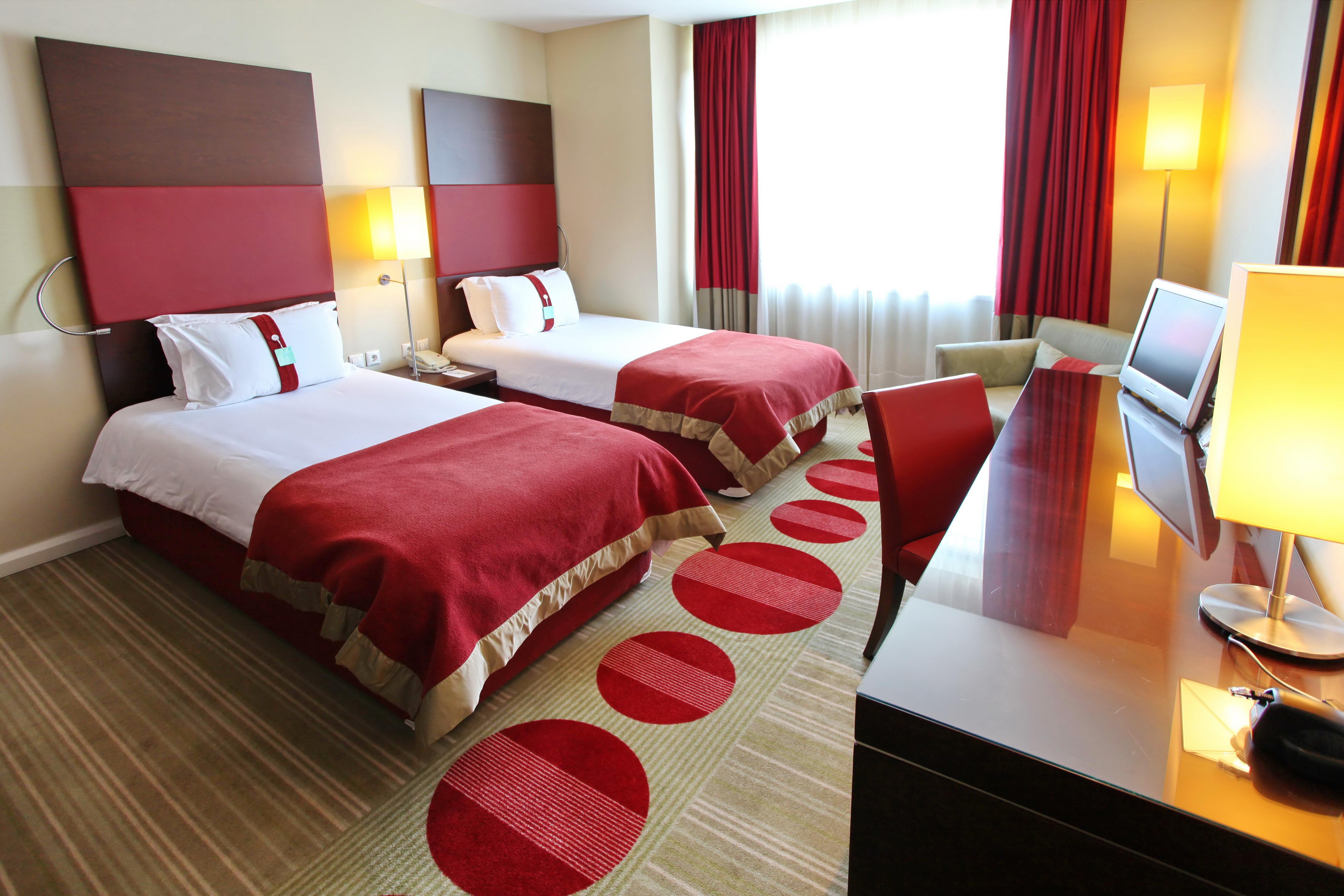 Hotel Crowne Plaza Sofia By Ihg Exterior foto