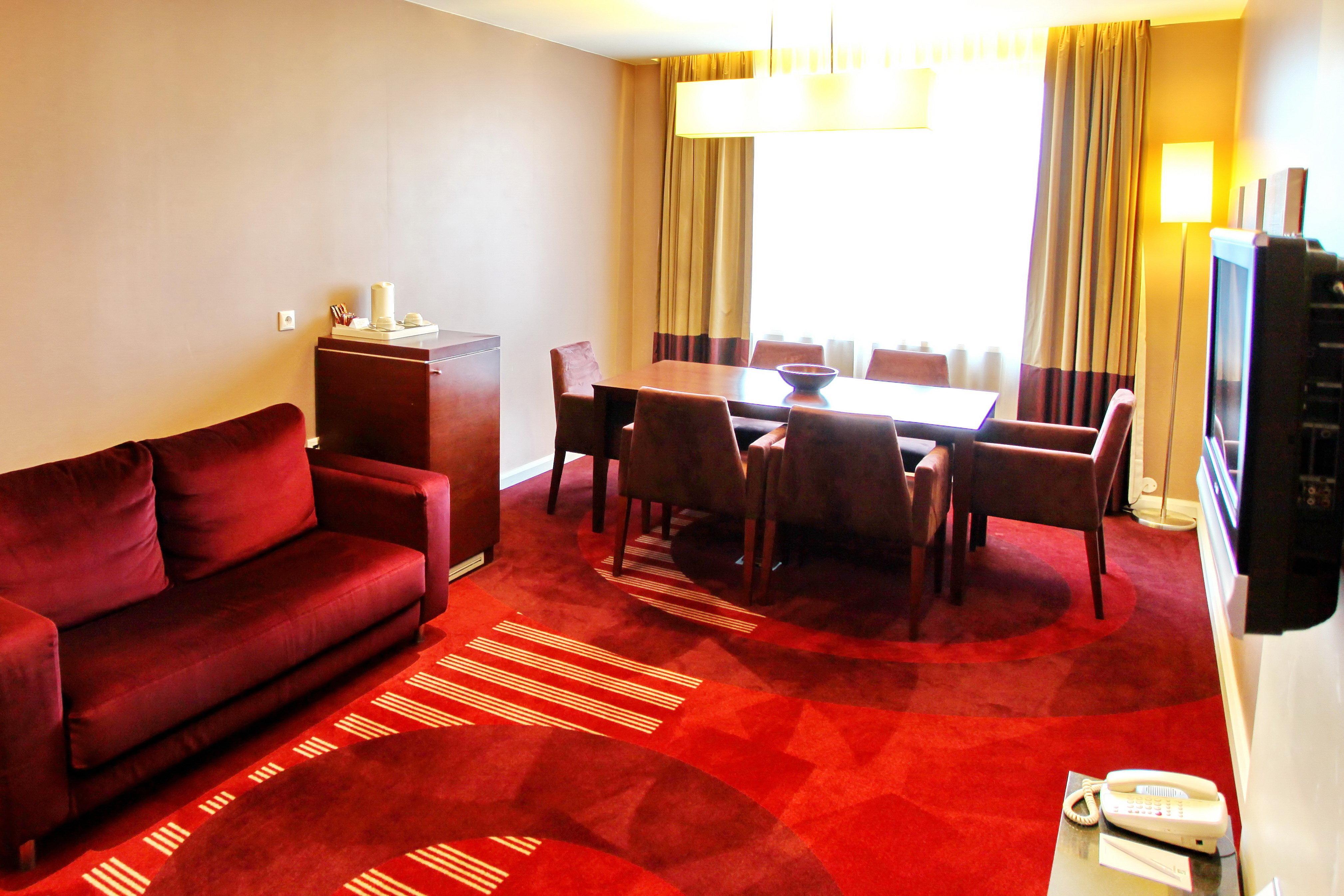 Hotel Crowne Plaza Sofia By Ihg Exterior foto
