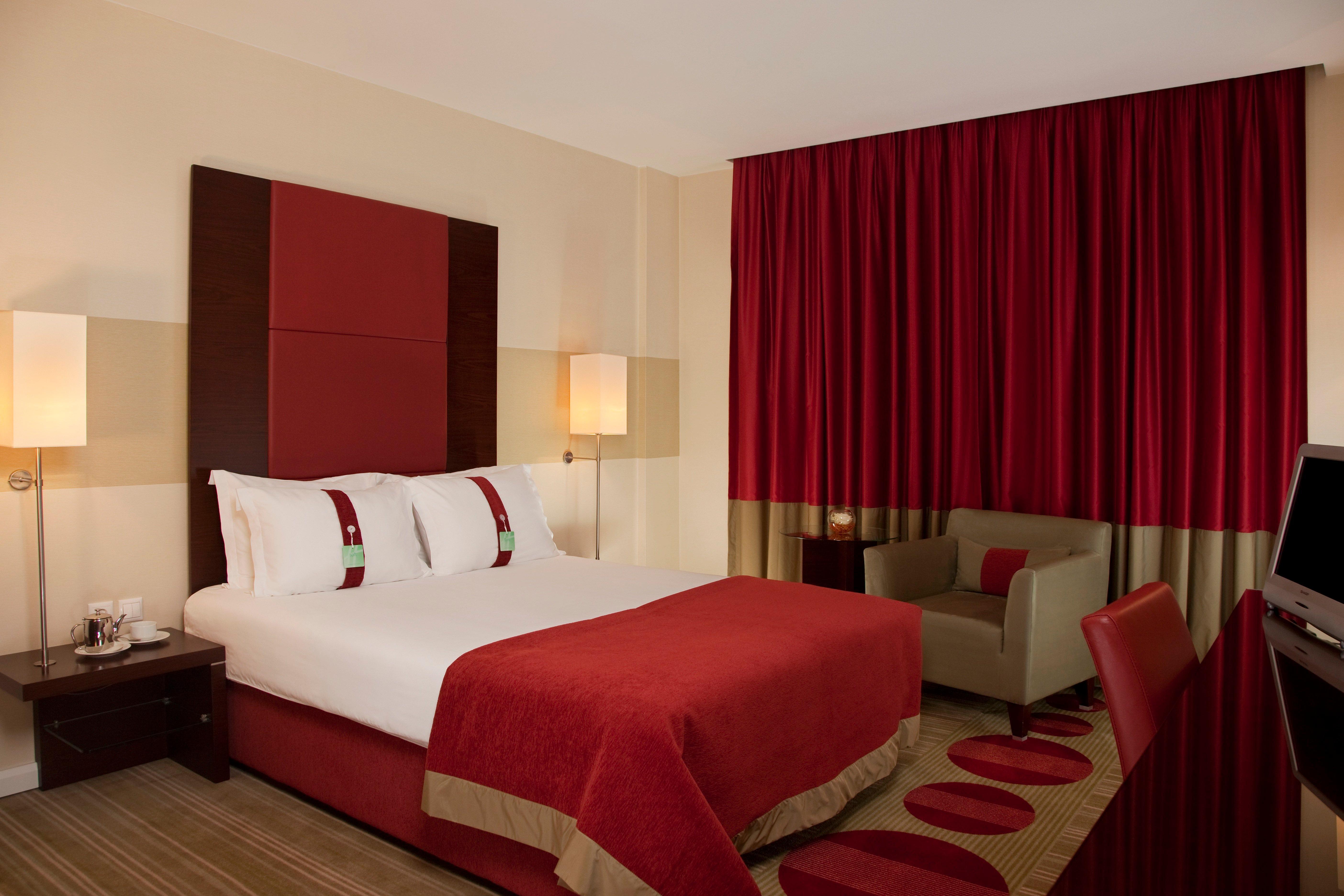 Hotel Crowne Plaza Sofia By Ihg Exterior foto