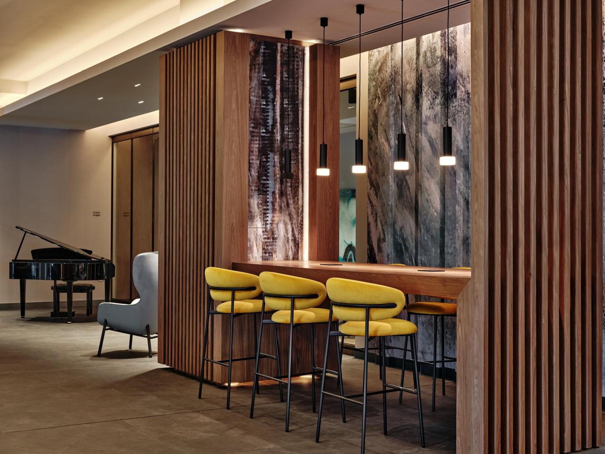 Hotel Crowne Plaza Sofia By Ihg Exterior foto